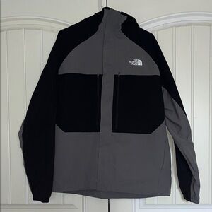 The North Face Men's Two-Tone Performance Jacket